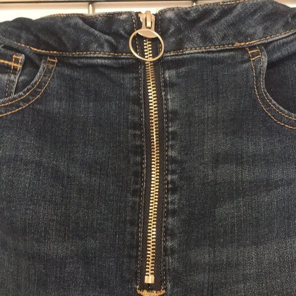 Grade High Rise Skinny Jeans- Looks new! Glovelike - Picture 2 of 4